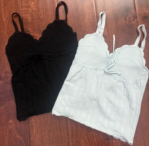 Aritzia Wilfred Soloist Top Lot of 2 Black Mint 2XS Knit Cami Tanks Sweetheart